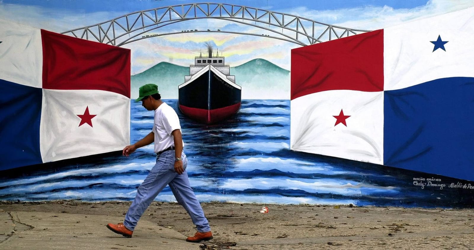 Panamá: Si lo ves que viene, palo al tiburón.
